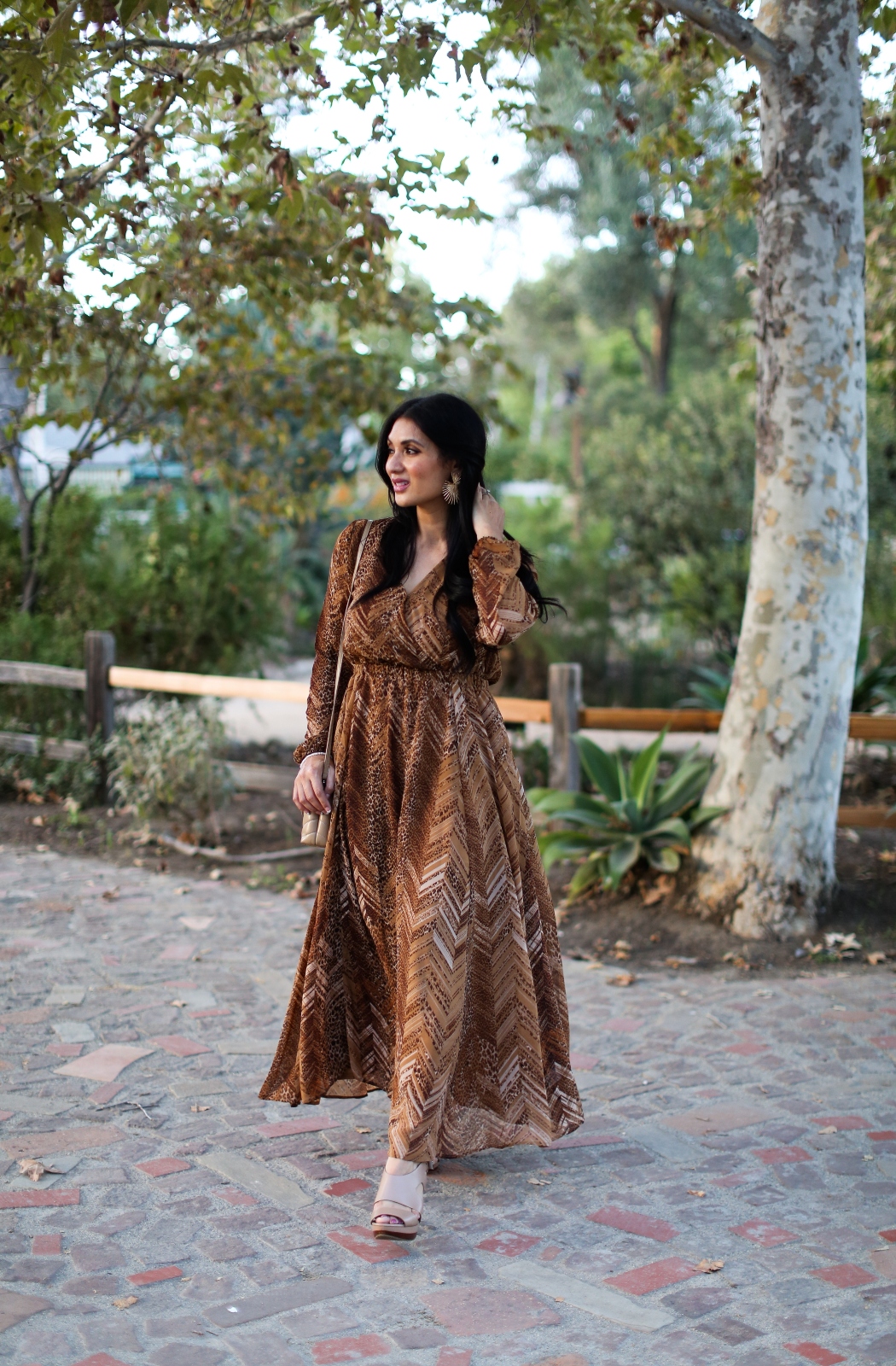 Debbie Savage Orange County California Fashion Blogger Adyson Parker V-Neck Long Sleeve Print Dress Brown Dresses for Fall